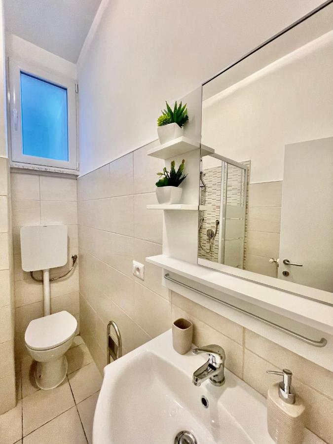 Apartment Savoia Bari Exterior foto